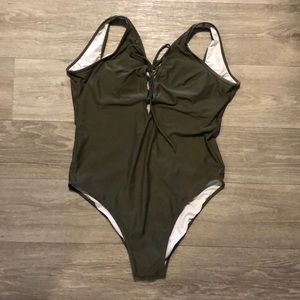 CUPSHE Lace up one piece swimsuit